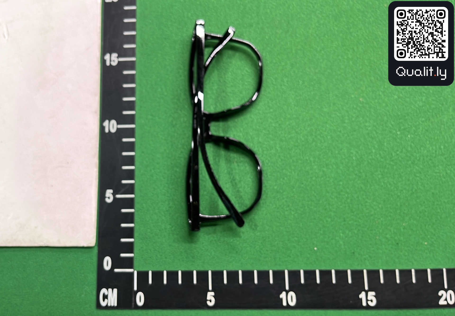 Gafas de sol — foto QC 2 de 3