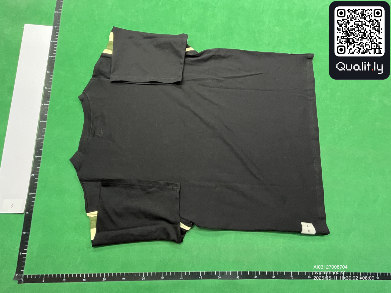 Camiseta — foto QC 2 de 34