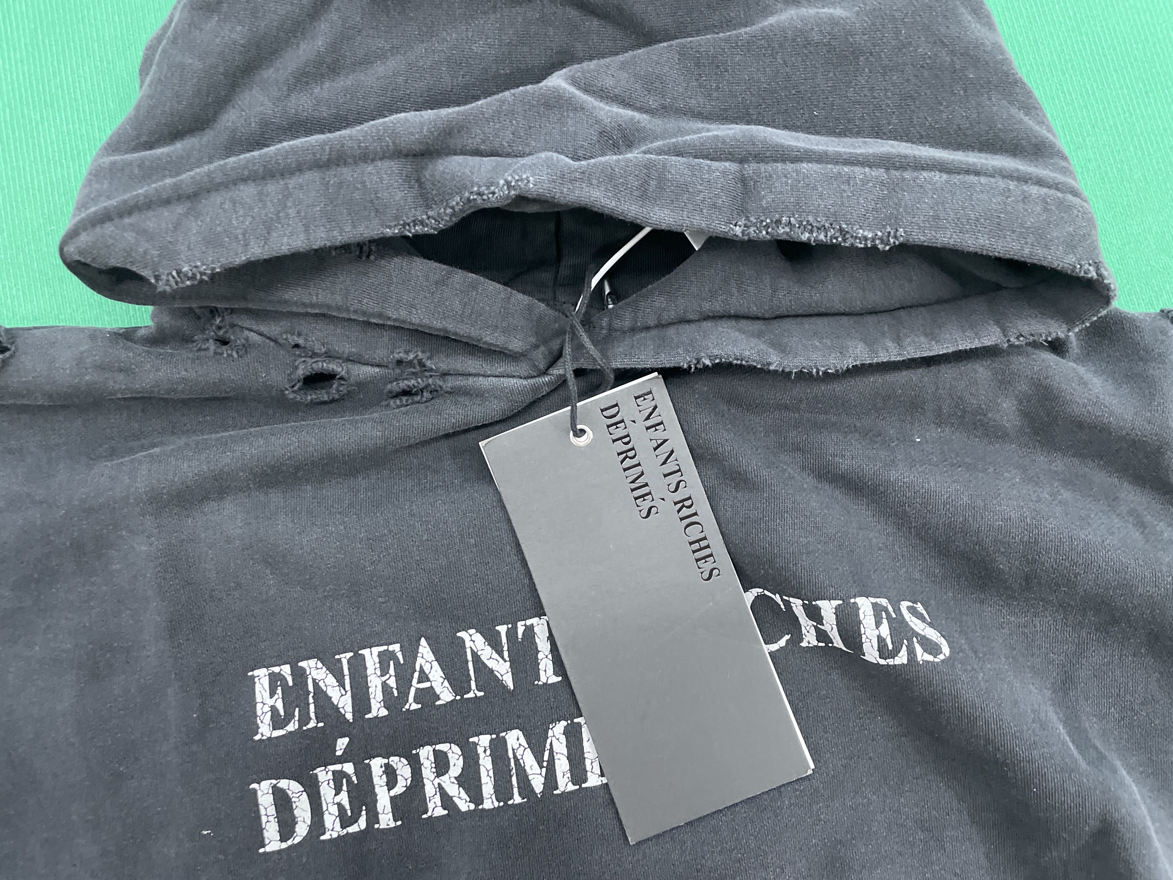 Hoodie QC photo 3 of 101