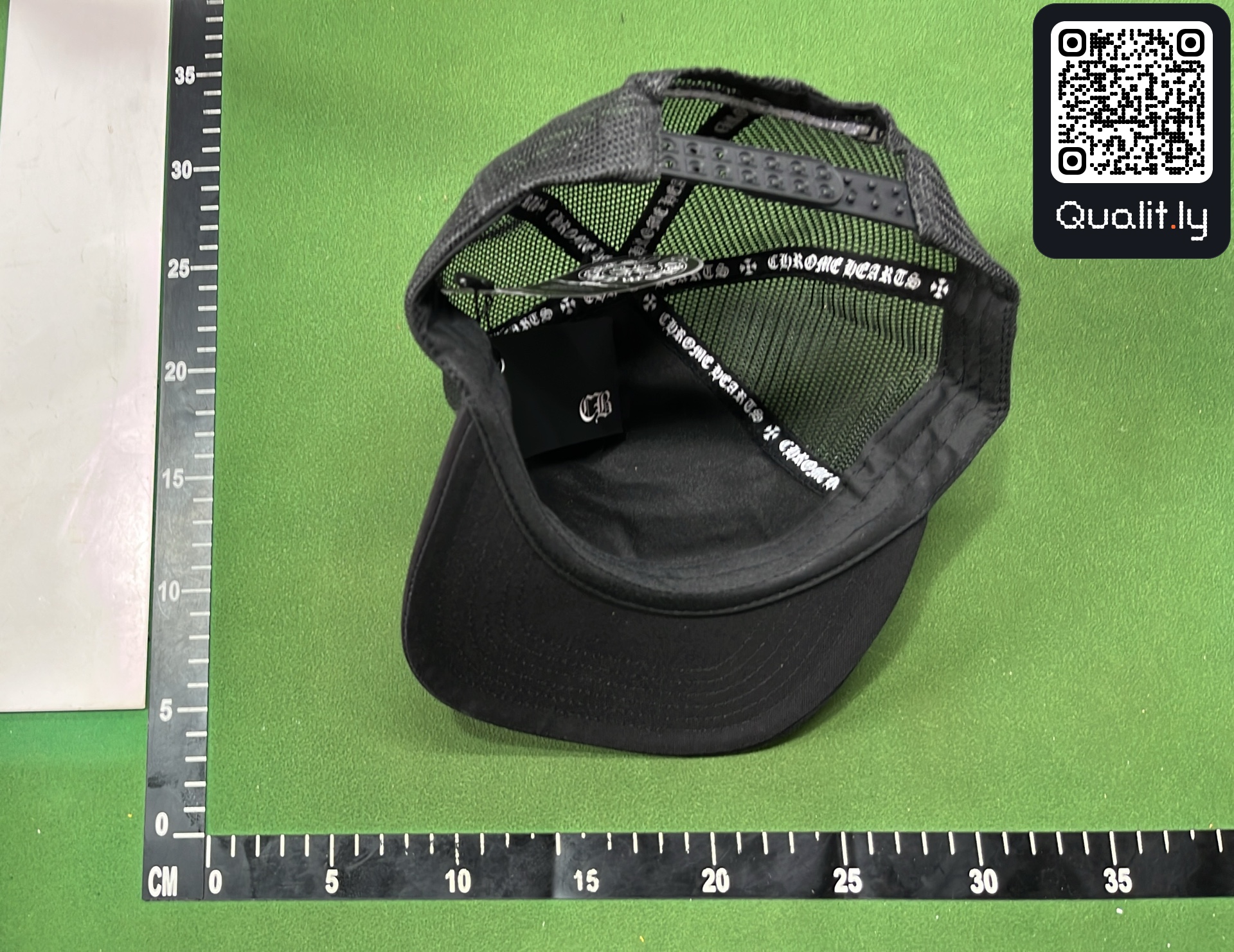 Cap QC photo 3 of 136