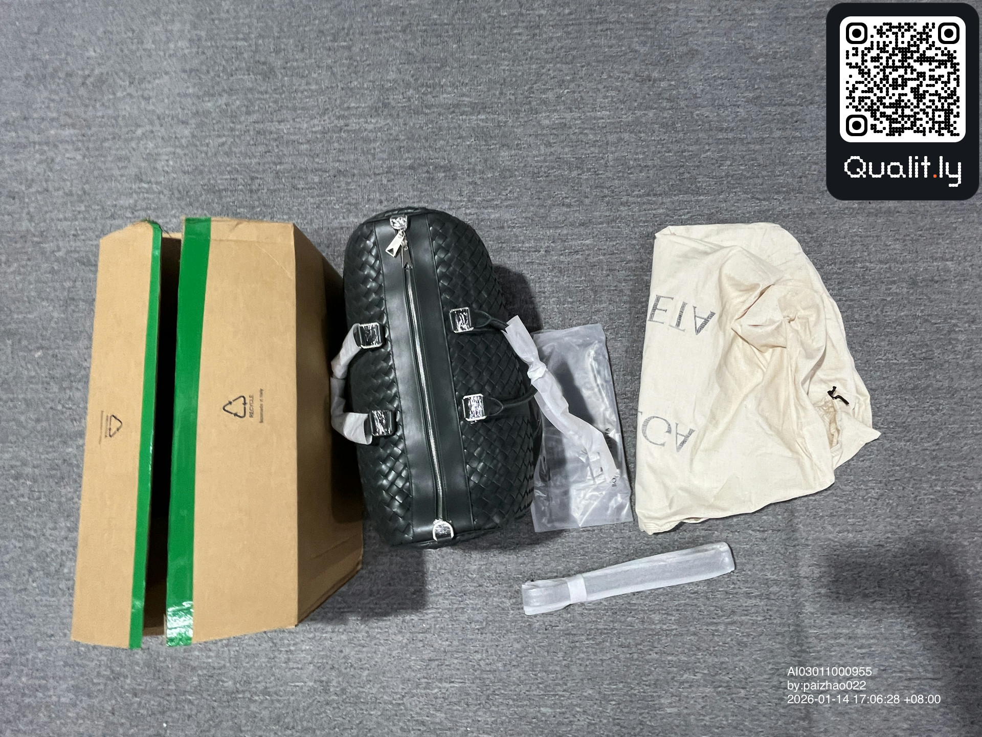 Tasche — QC-Foto 1 von 26