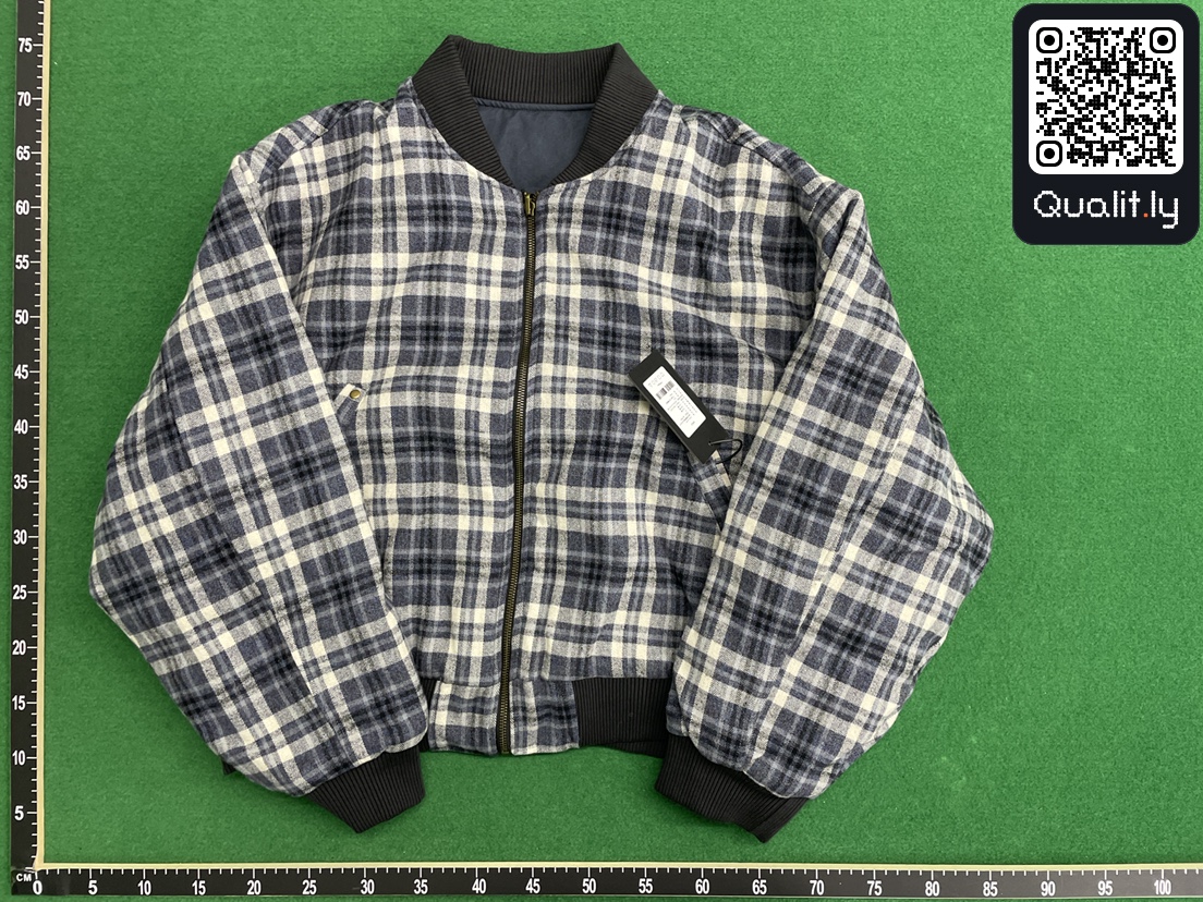 Jacket QC photo 2 of 17