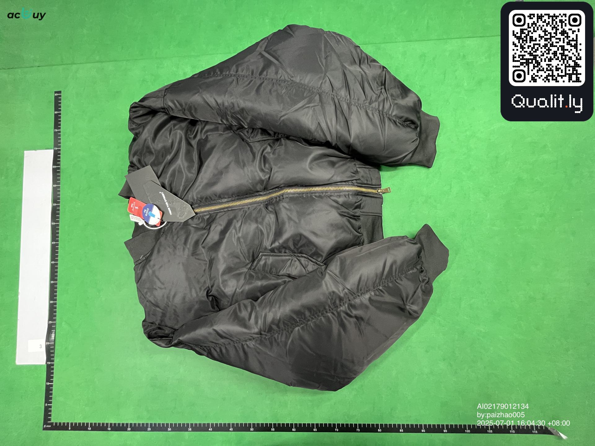 Jacket QC photo 3 of 10