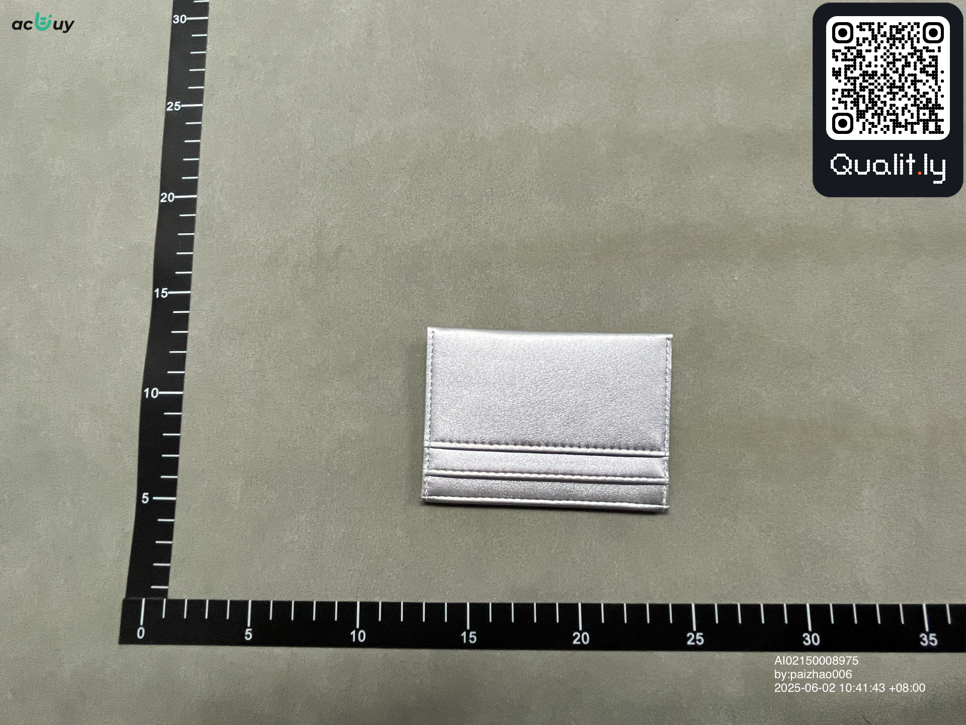 Cartera — foto QC 2 de 3