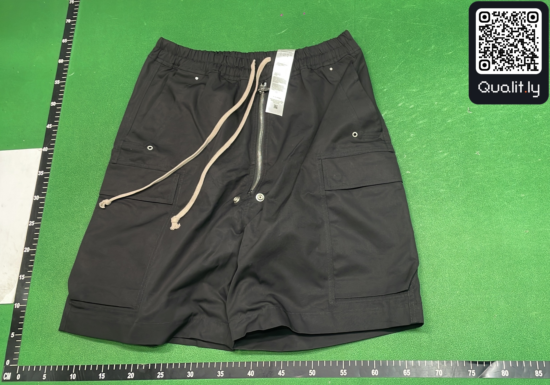Shorts — QC-Foto 2 von 28
