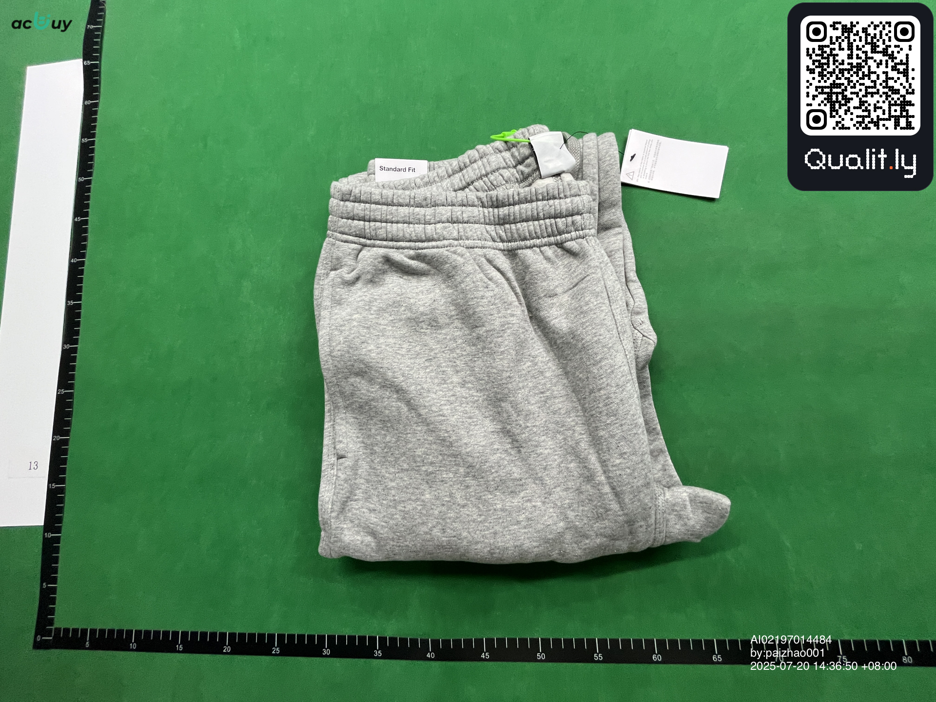 Sweater QC photo 1 of 8