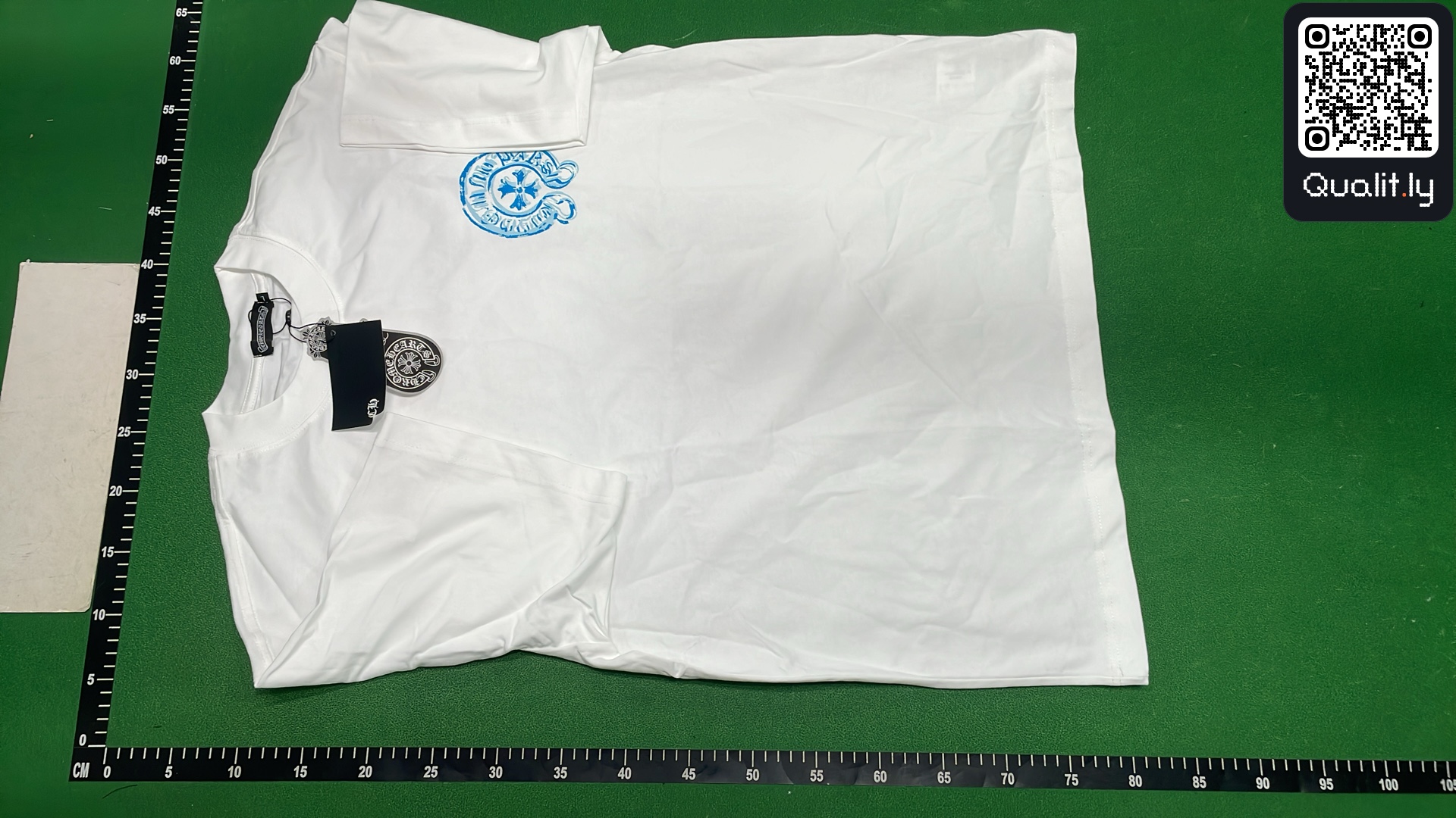 Camiseta — foto QC 2 de 16