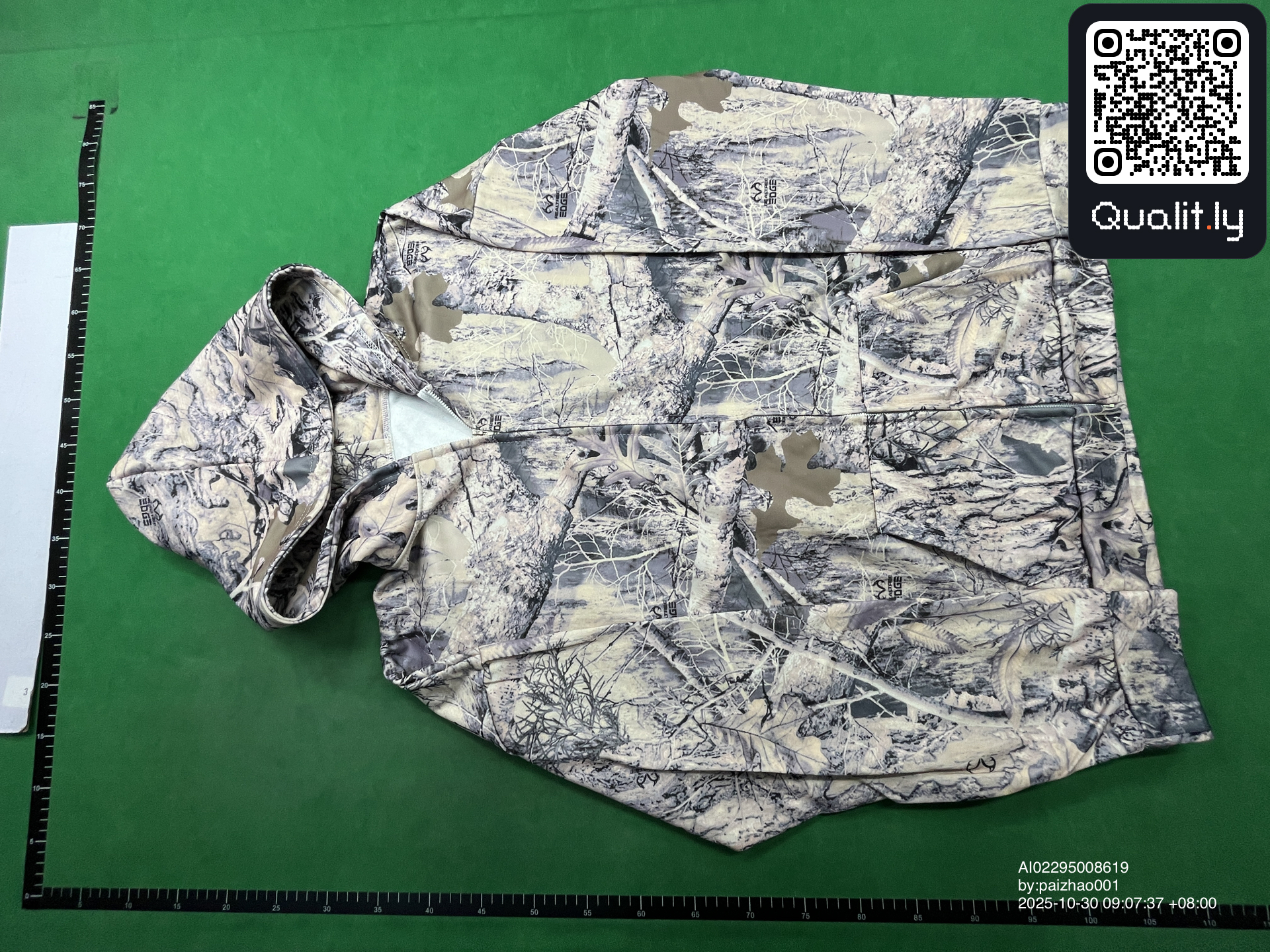 Pants QC photo 3 of 4