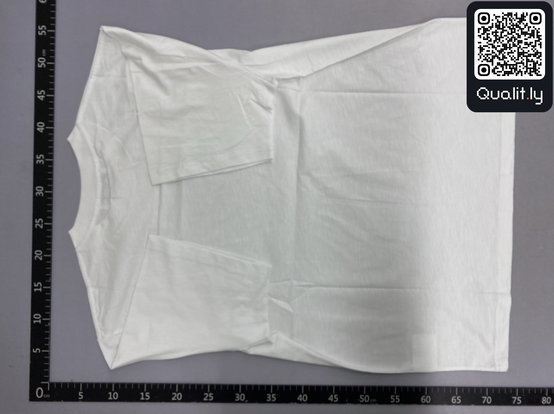 T-shirt QC photo 2 of 124