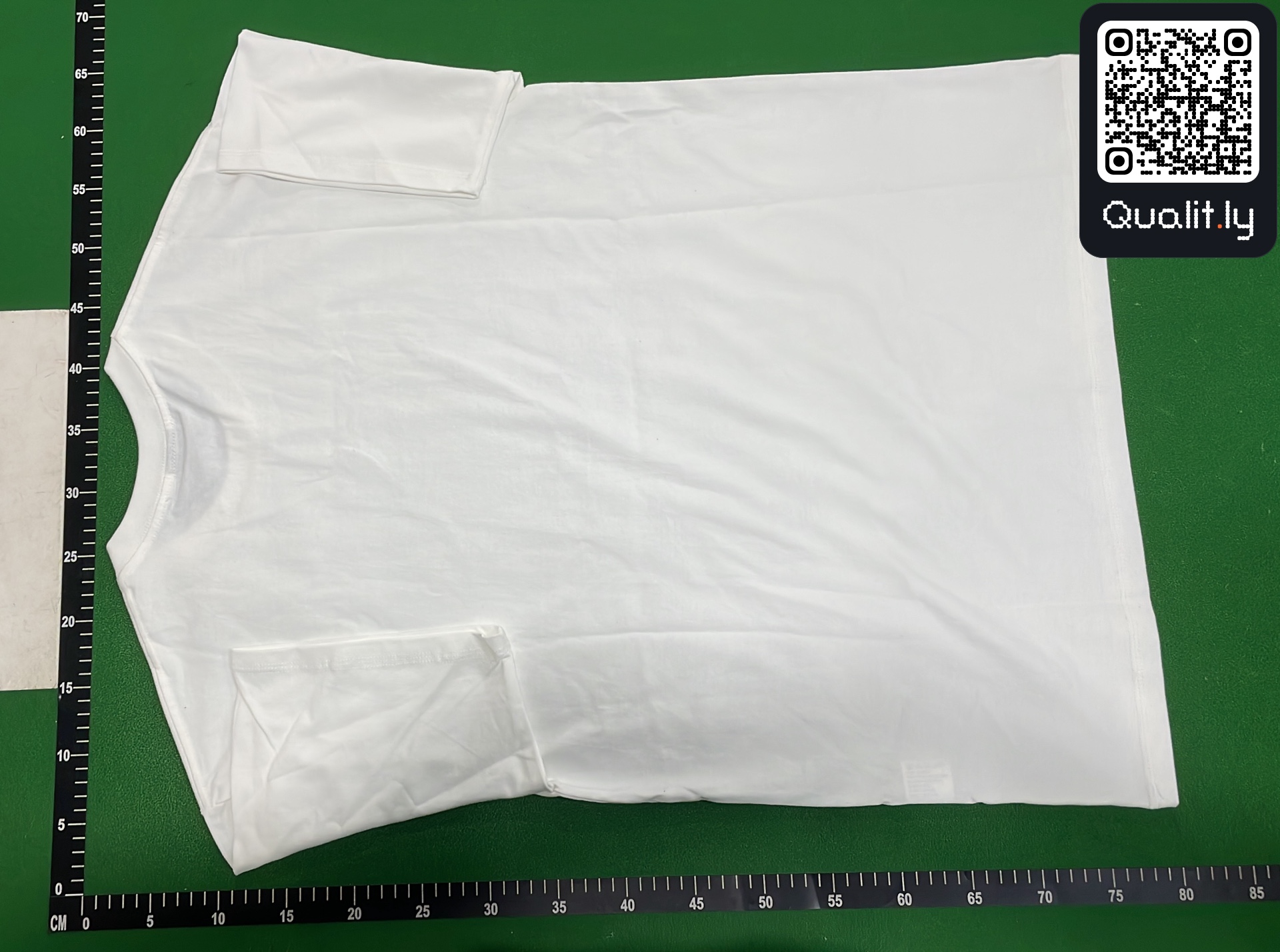 T-shirt — foto QC 3 di 4