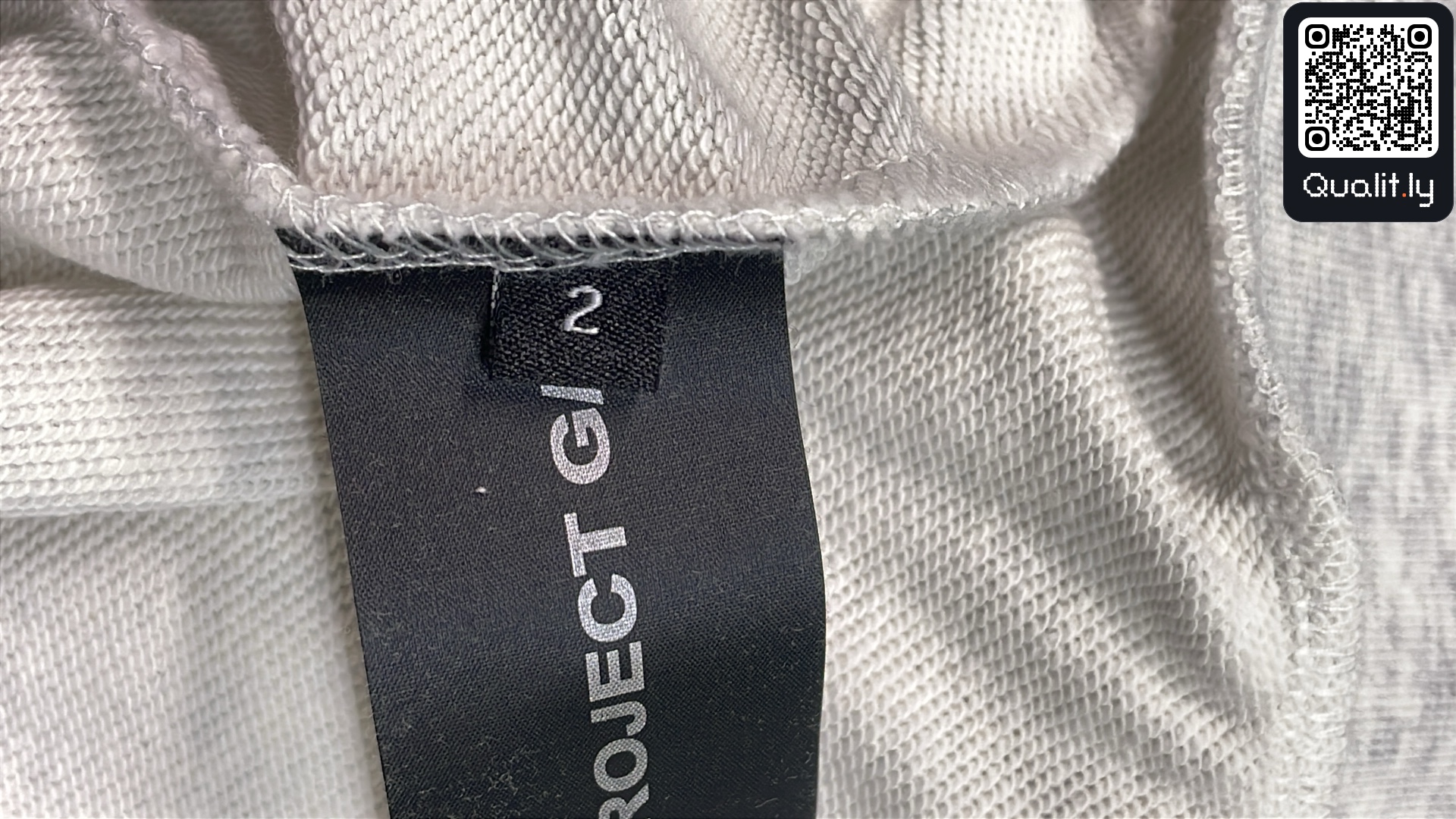 Camisola com capuz — foto QC 1 de 58