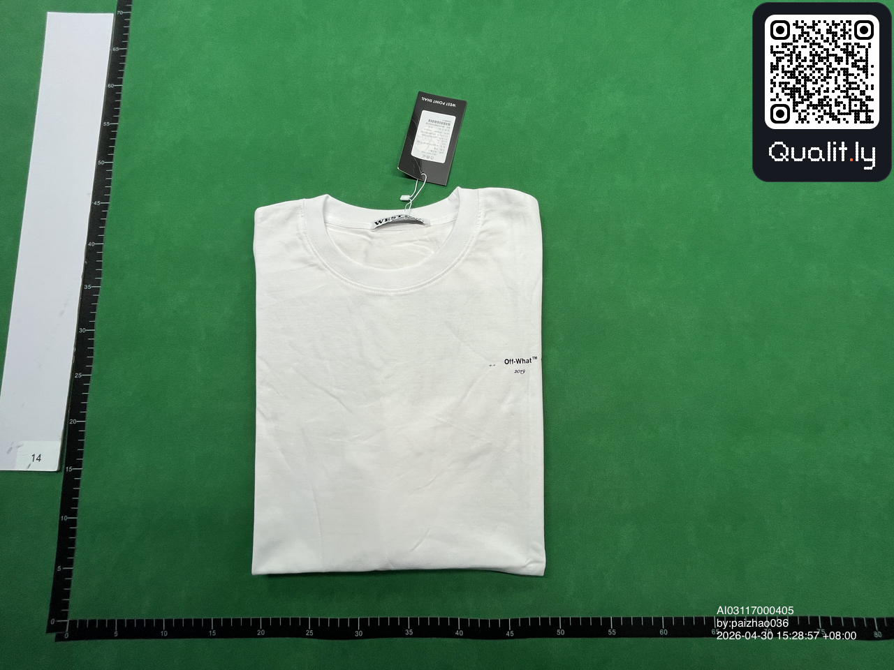 T-shirt — photo QC 1 sur 4