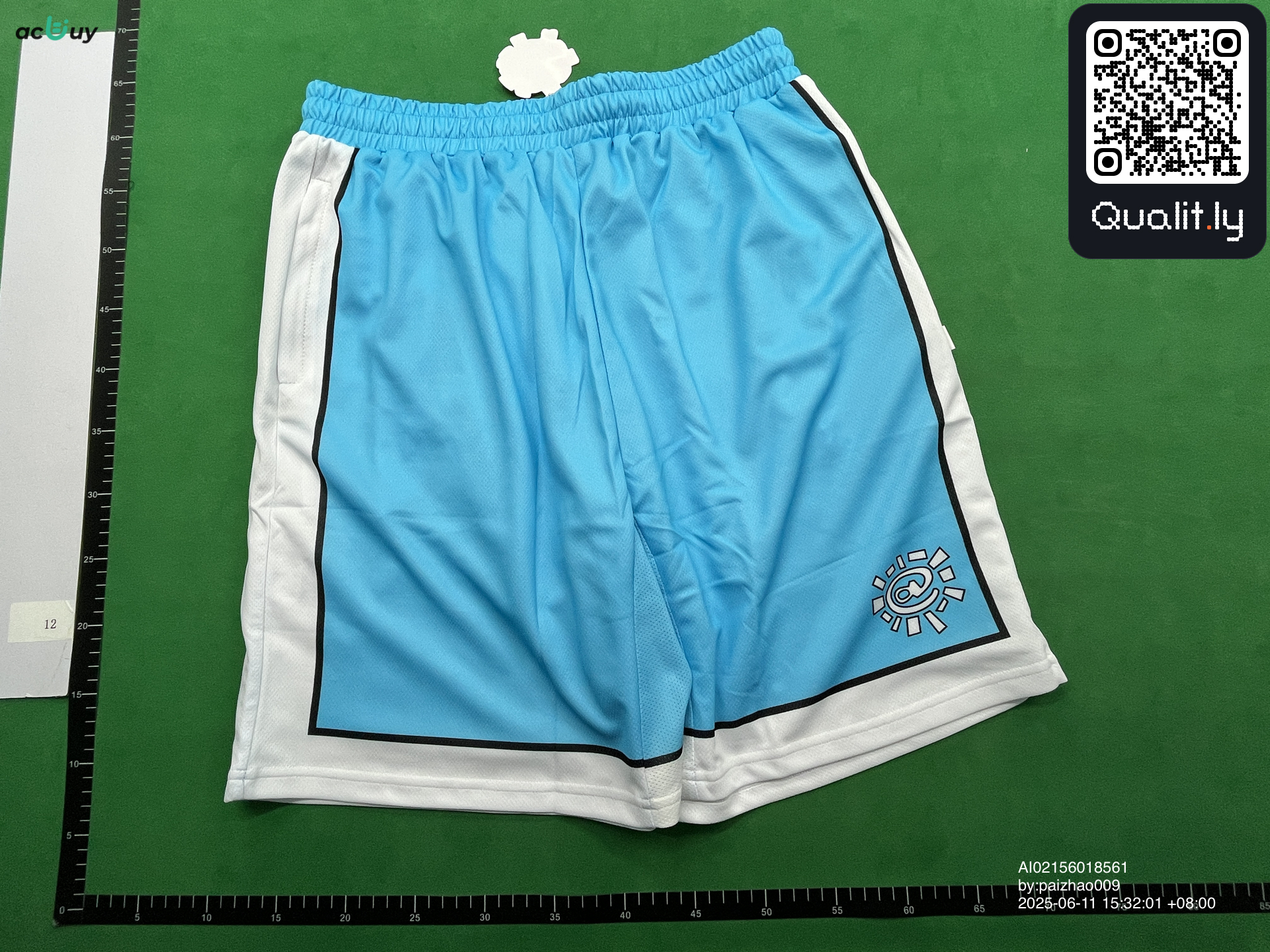 Shorts QC photo 3 of 4