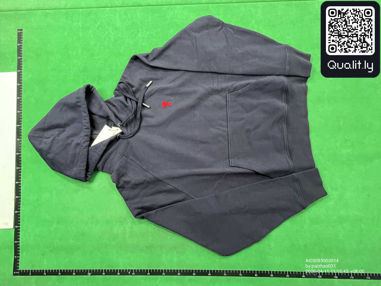 Hoodie — QC-Foto 2 von 54