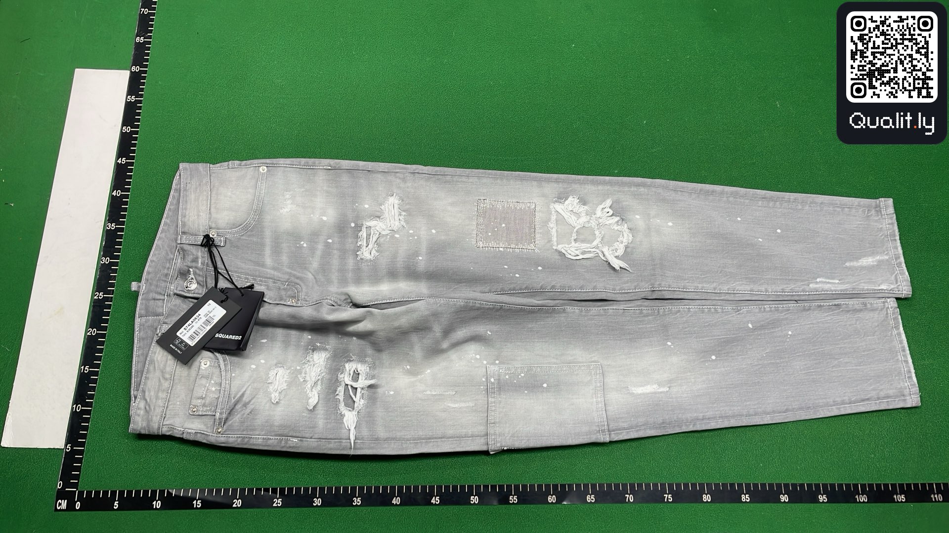 Jeans QC photo 2 of 20