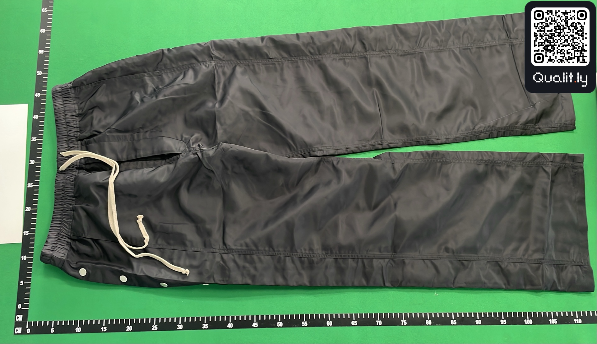 Hose — QC-Foto 2 von 4