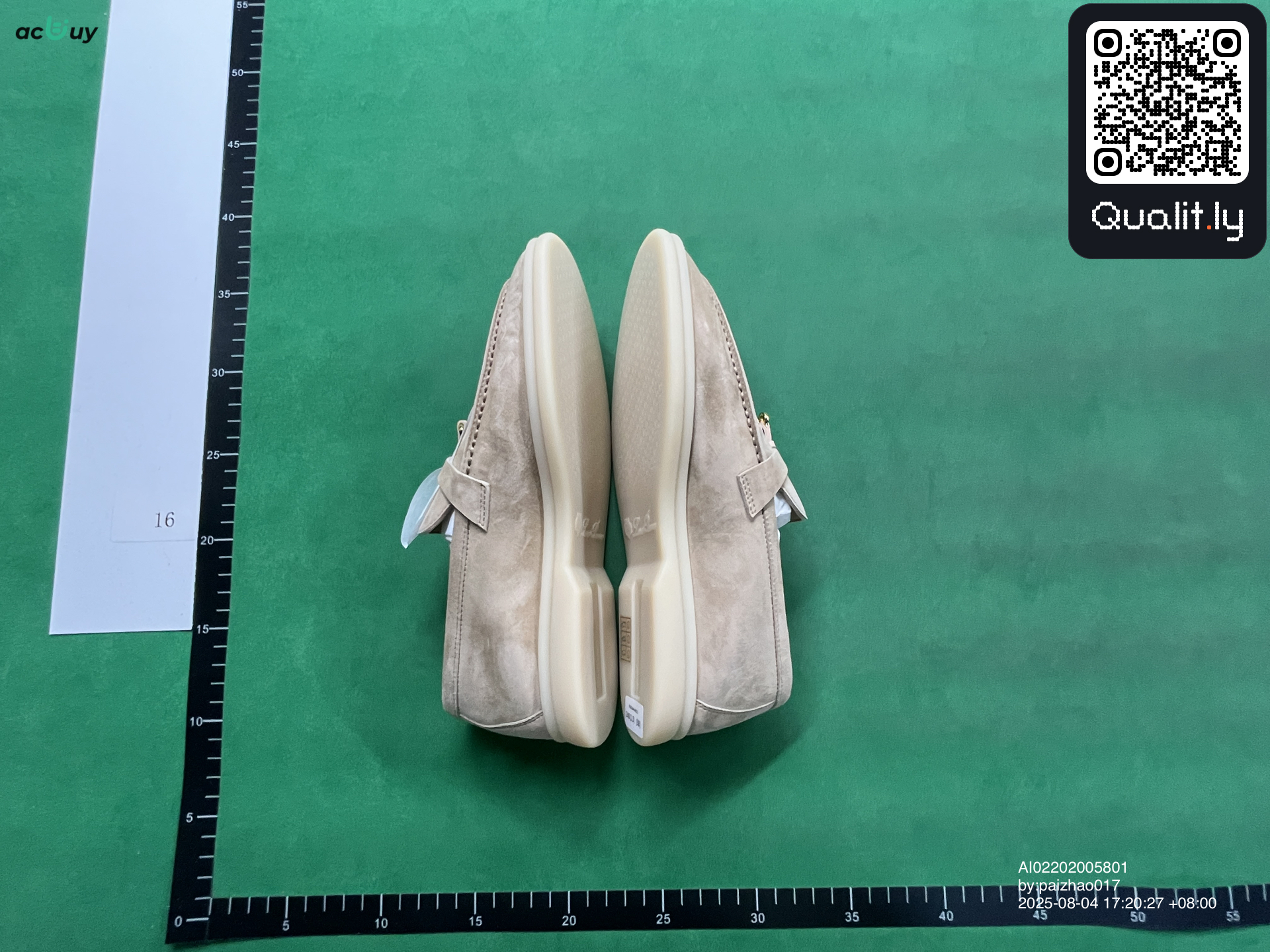 Foto QC 3 de 24