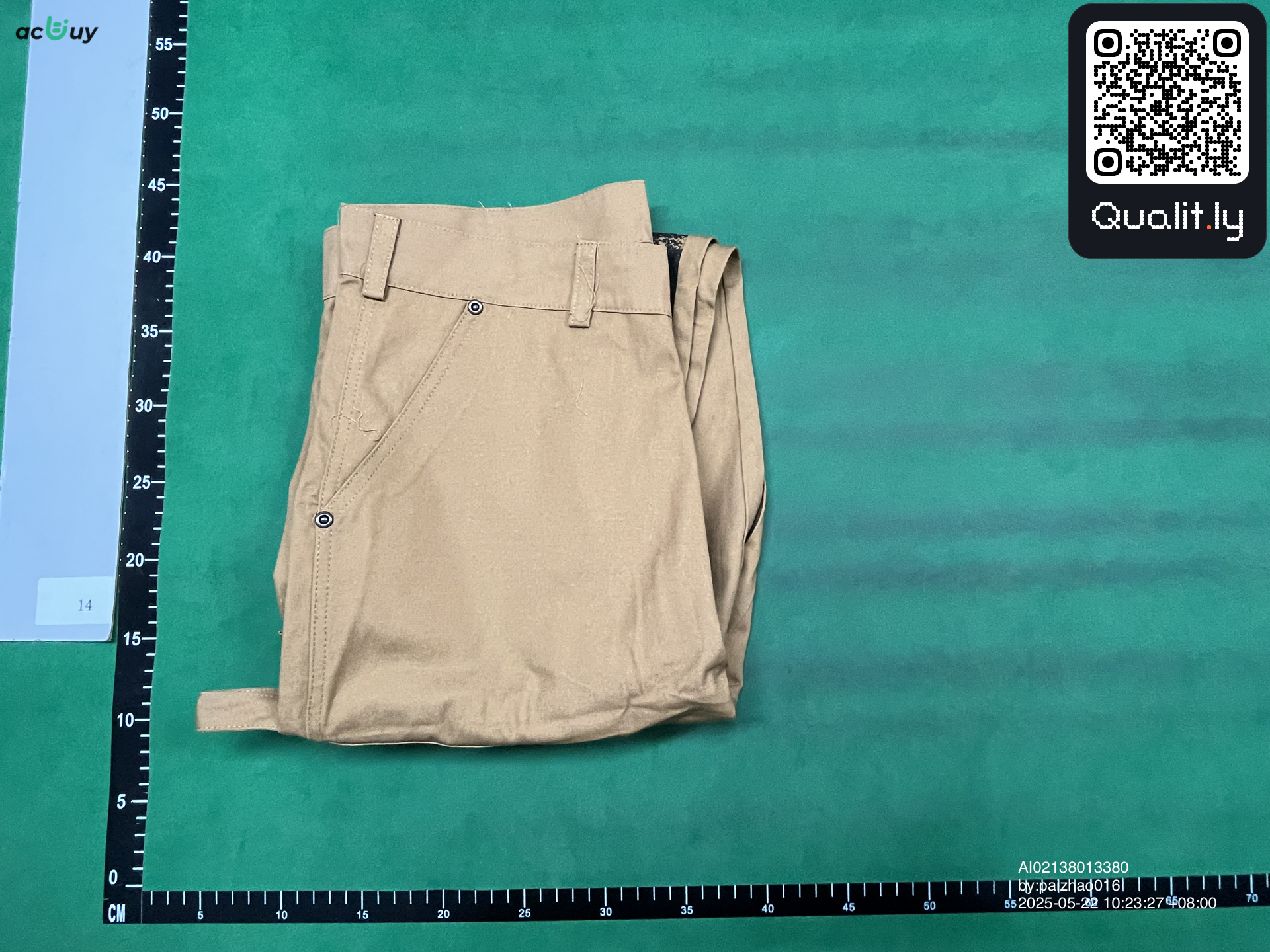 Pants QC photo 1 of 30