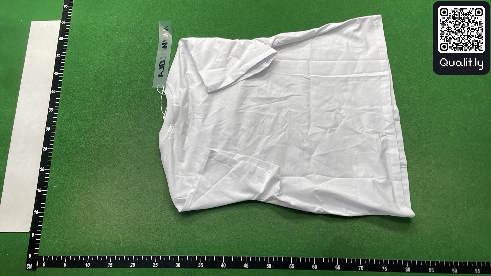 T-shirt QC photo 3 of 4