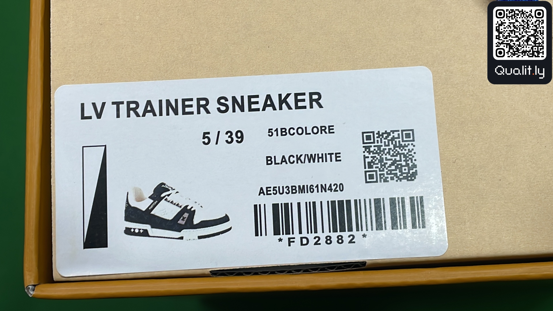 Sneakersy — zdjęcie QC 2 z 6