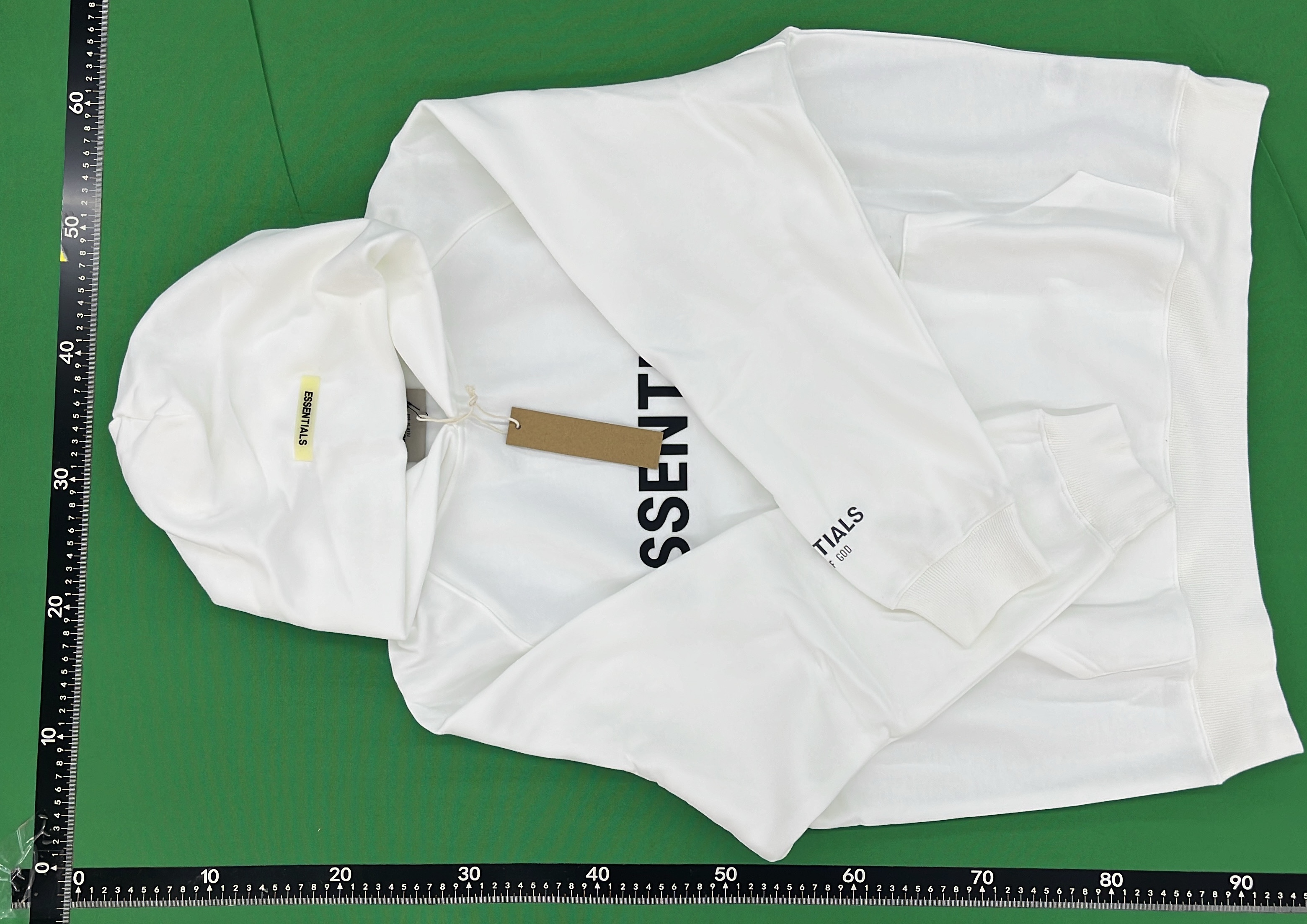 Hoodie — QC-foto 3 van 19