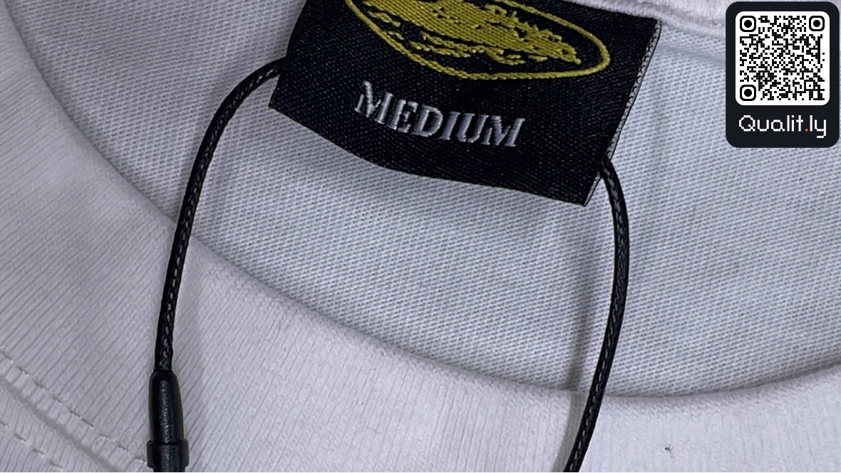 T-shirt — photo QC 1 sur 572