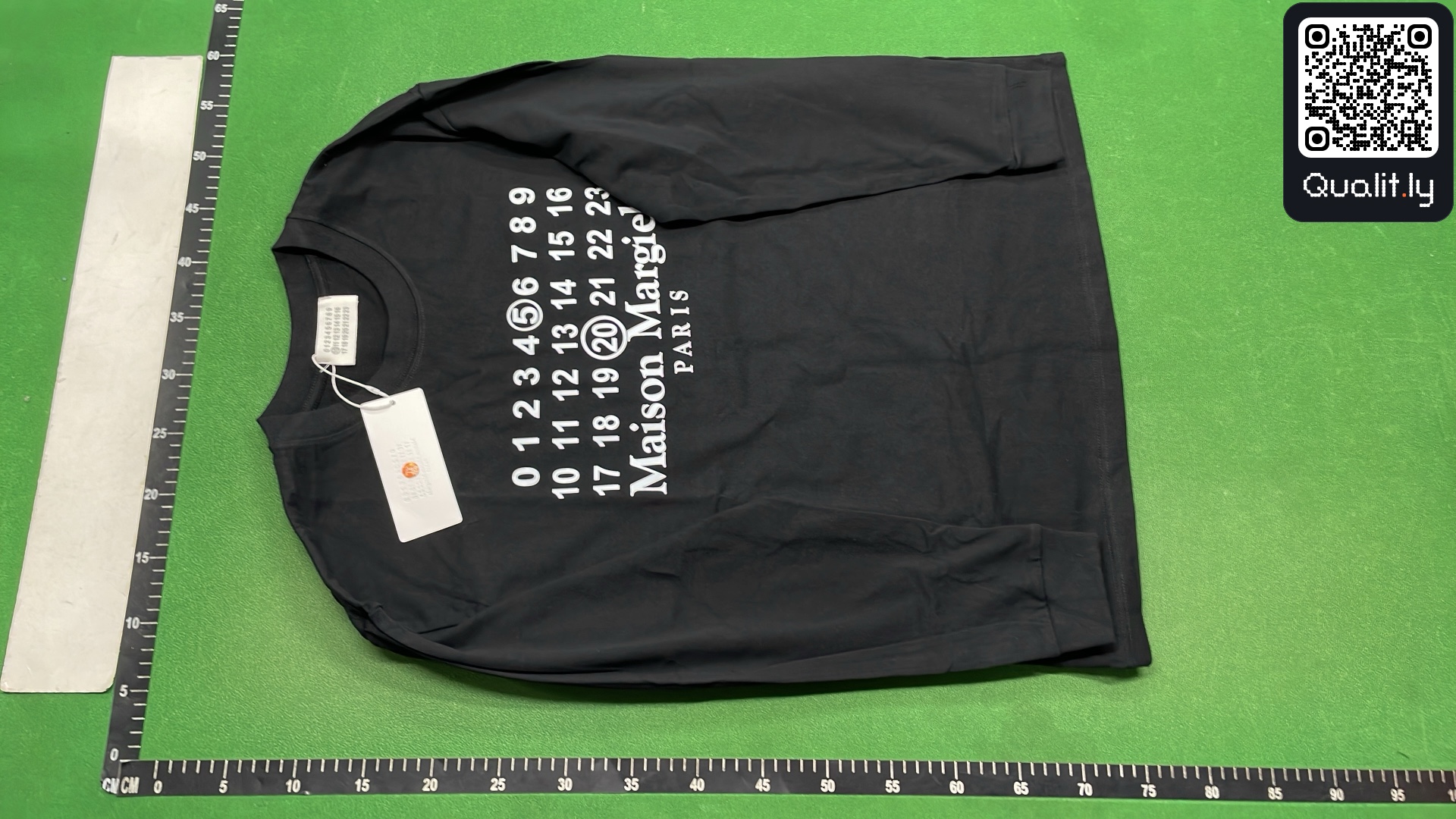 T-shirt — photo QC 2 sur 8