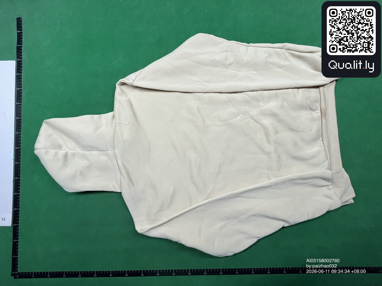 Camisola com capuz — foto QC 2 de 8
