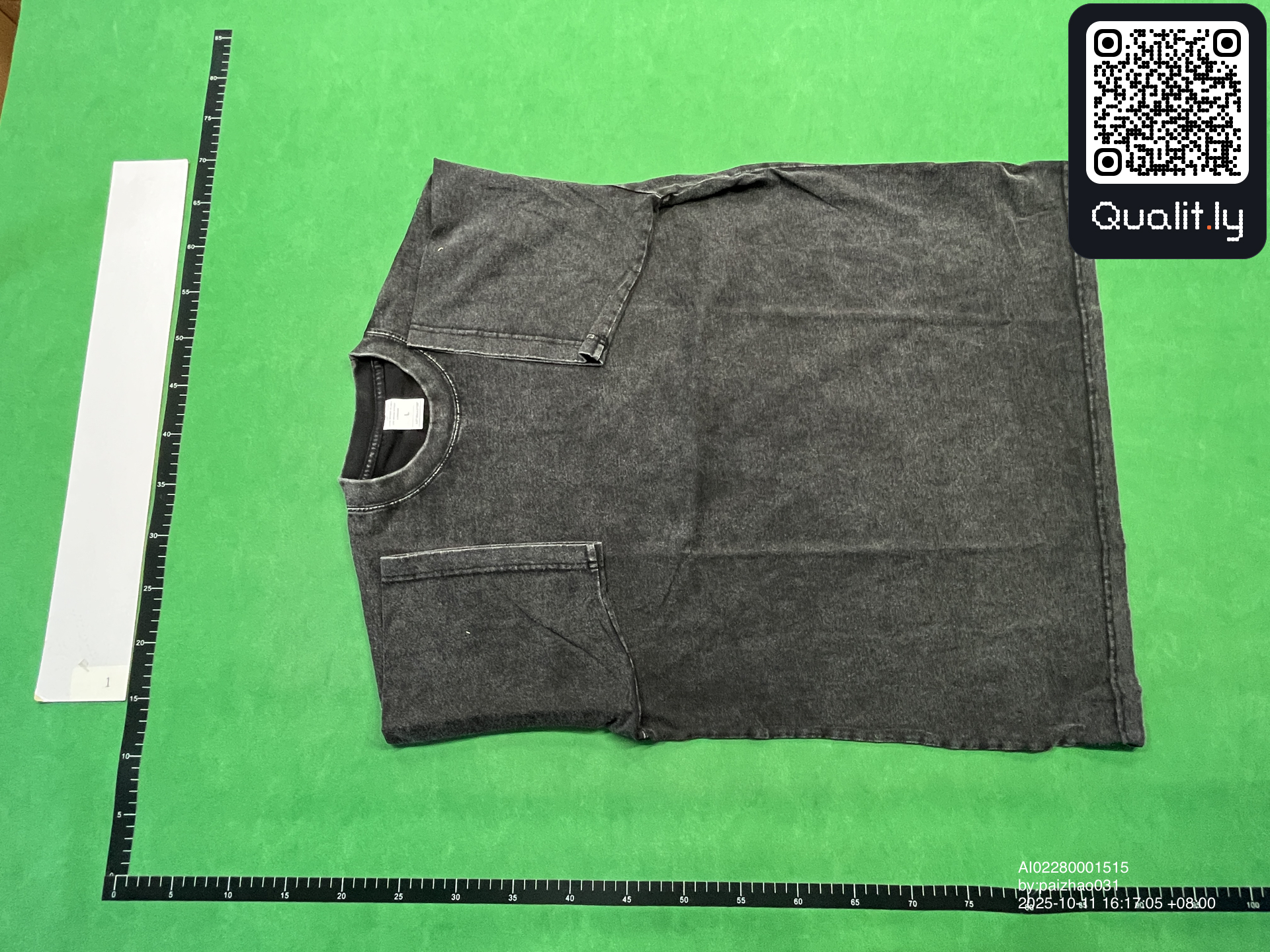 T-Shirt — QC-Foto 3 von 66