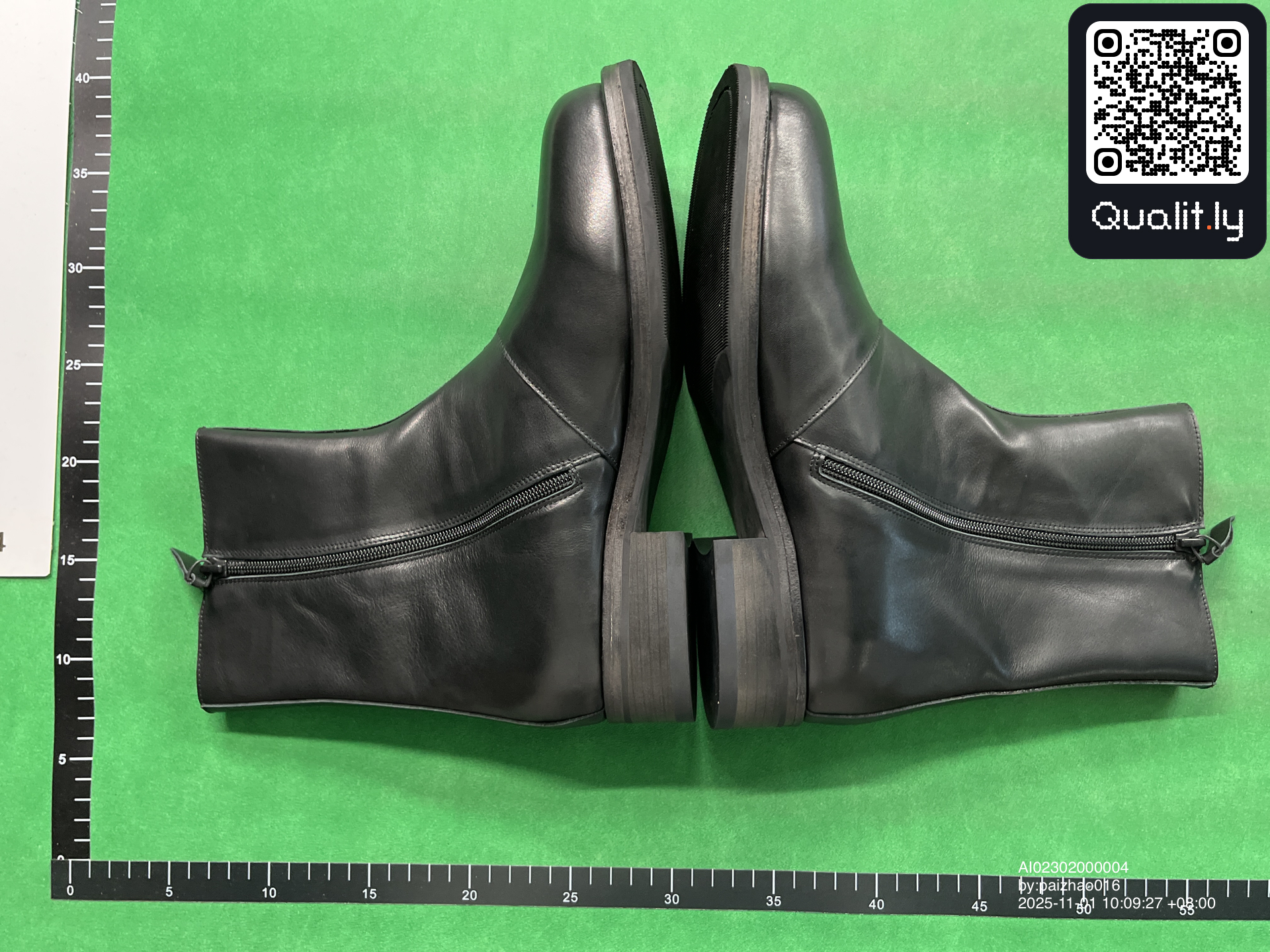靴子 QC 照片 3 / 42