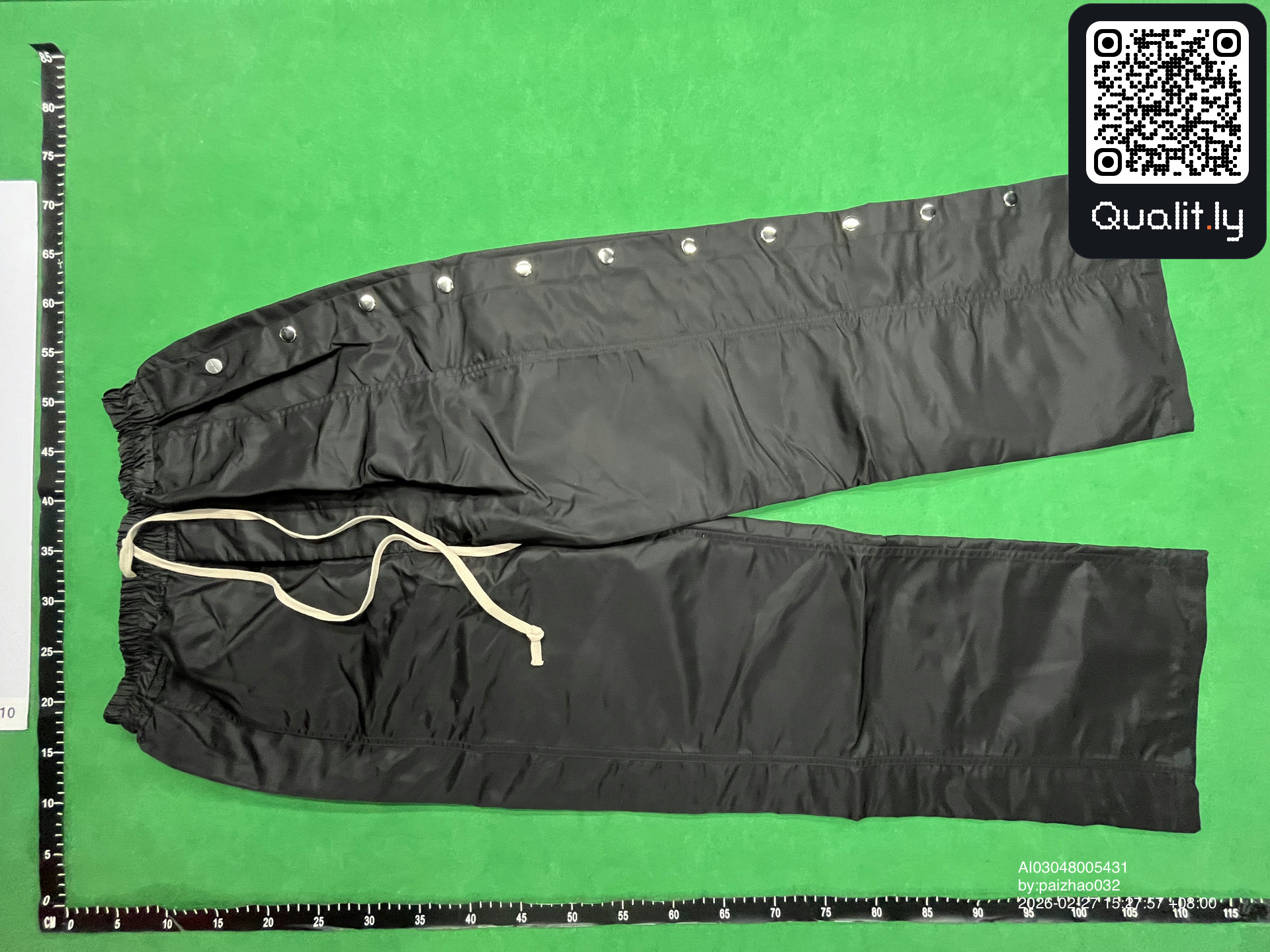 长裤 QC 照片 3 / 10