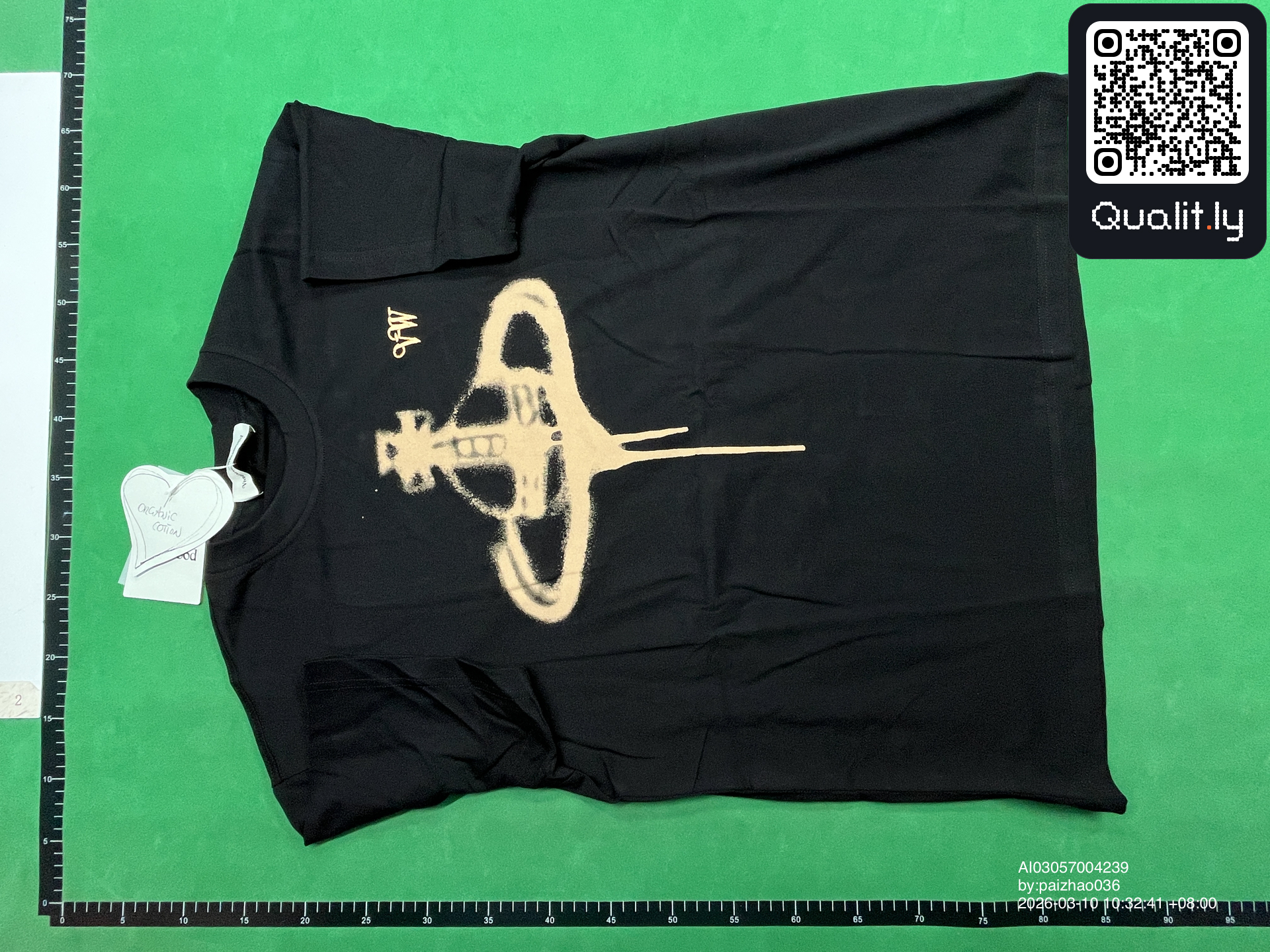 T-Shirt — QC-Foto 3 von 8