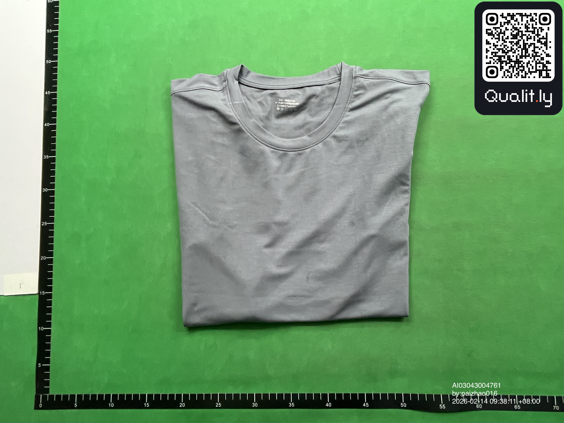 T-Shirt — QC-Foto 1 von 4