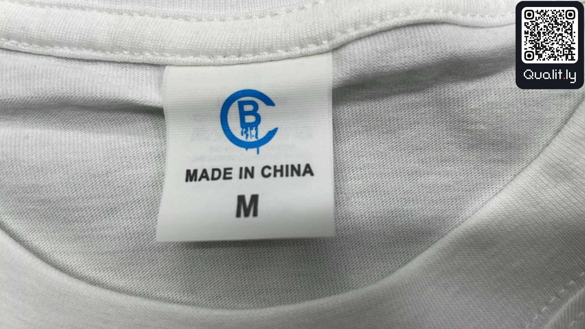 T-Shirt — QC-Foto 1 von 8