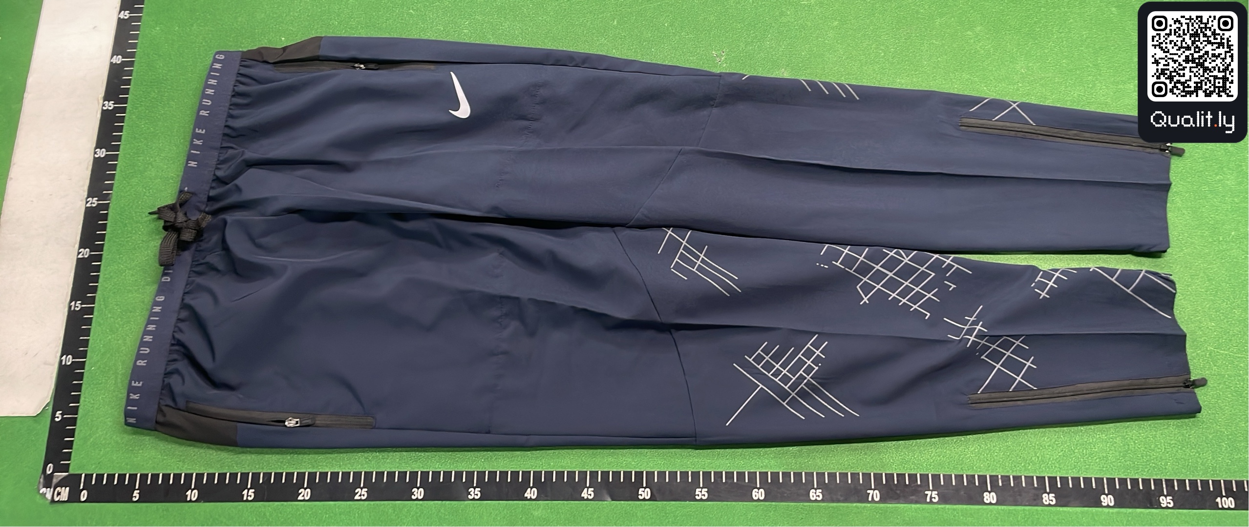长裤 QC 照片 2 / 24