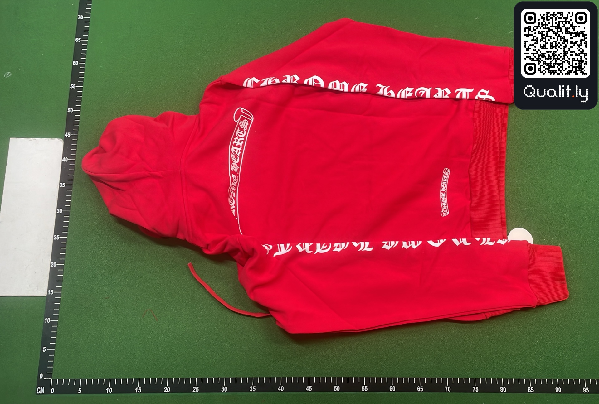 Hoodie QC photo 3 of 16