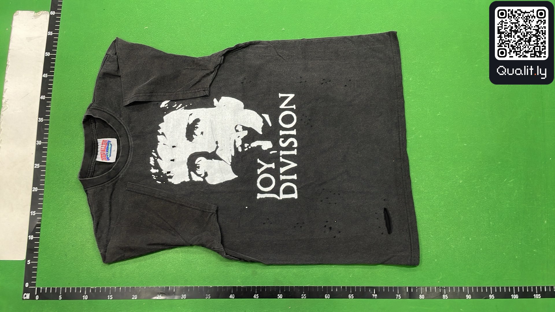 T-shirt — foto QC 2 di 4