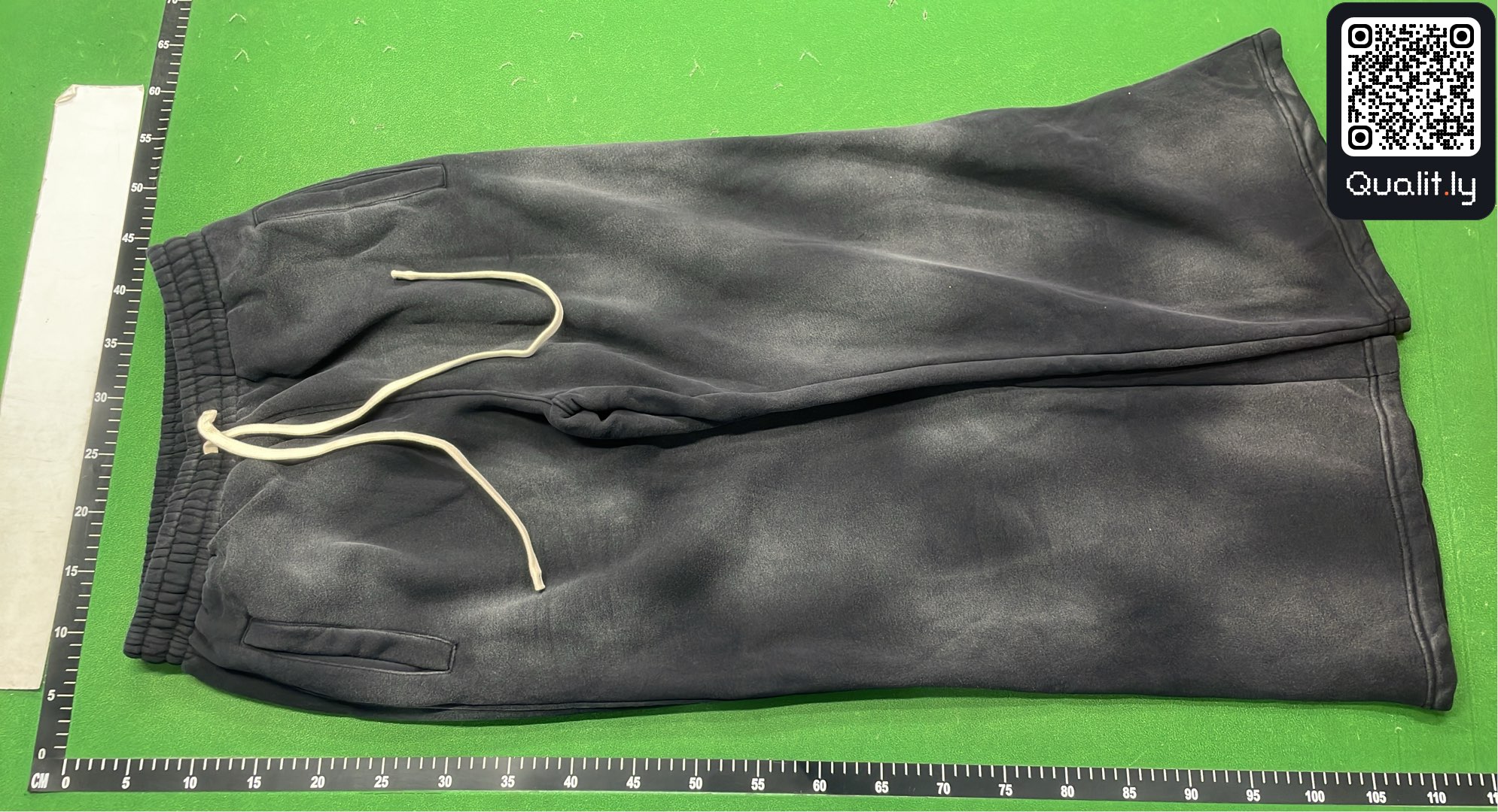 Pantalon — photo QC 2 sur 46