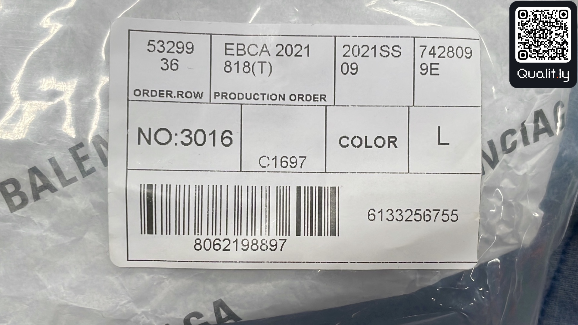 Shorts QC photo 1 of 4