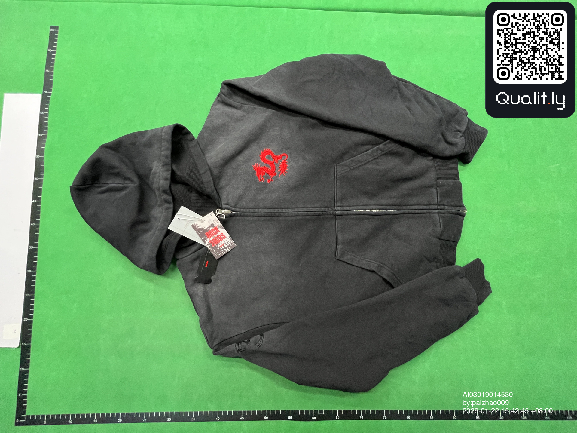 Hoodie — QC-foto 3 av 14