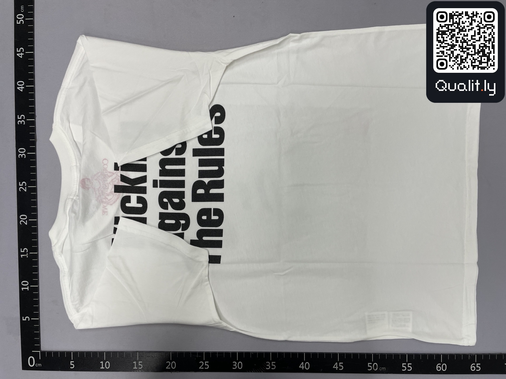 Camiseta — foto QC 2 de 18