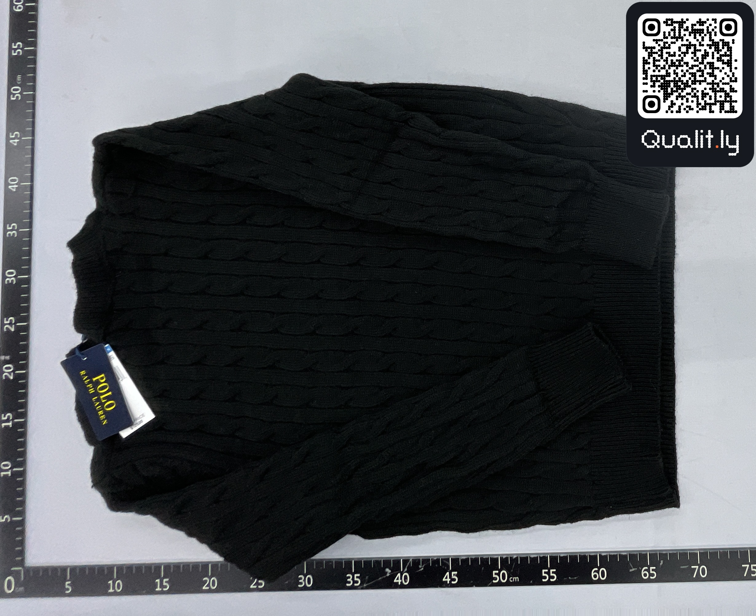 Sweater QC photo 1 of 84