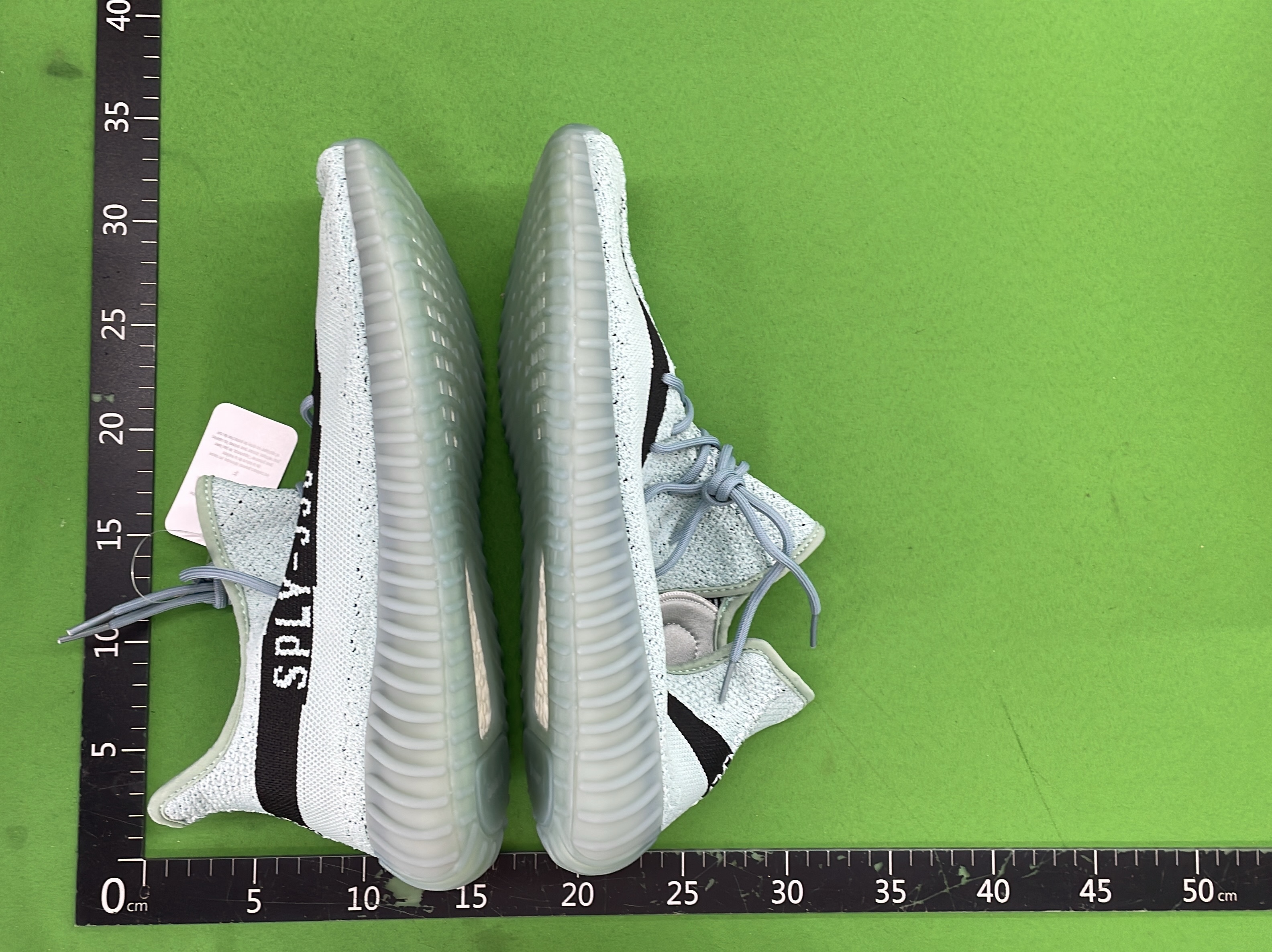 球鞋 QC 照片 2 / 50