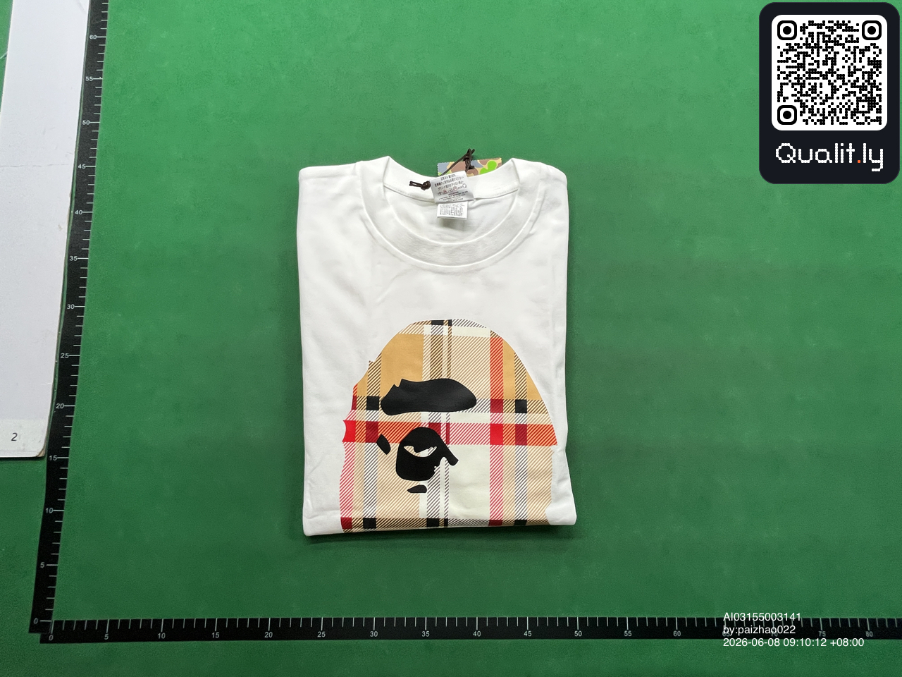 T-shirt QC photo 1 of 10
