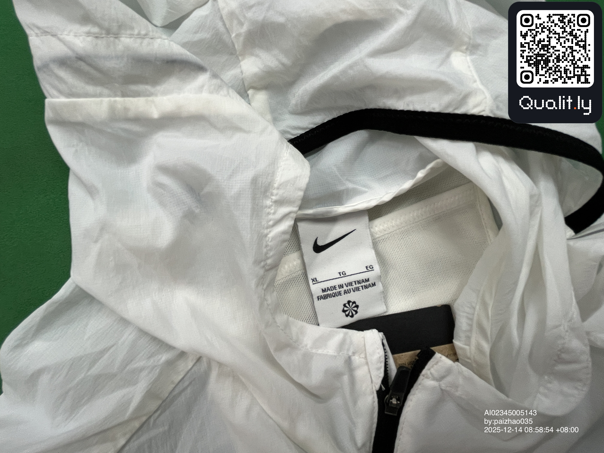 Veste — photo QC 1 sur 54