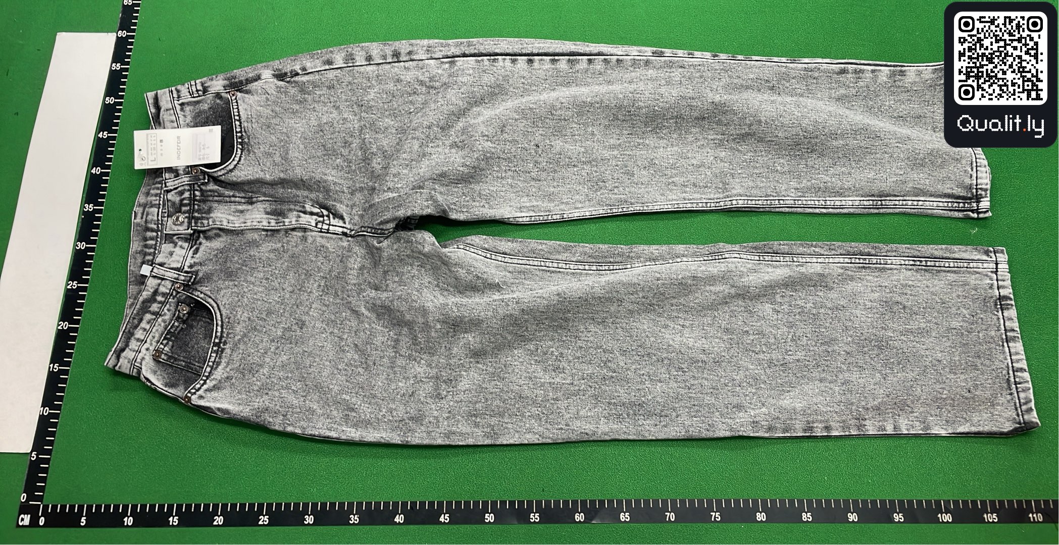 Jeans — QC-Foto 2 von 8