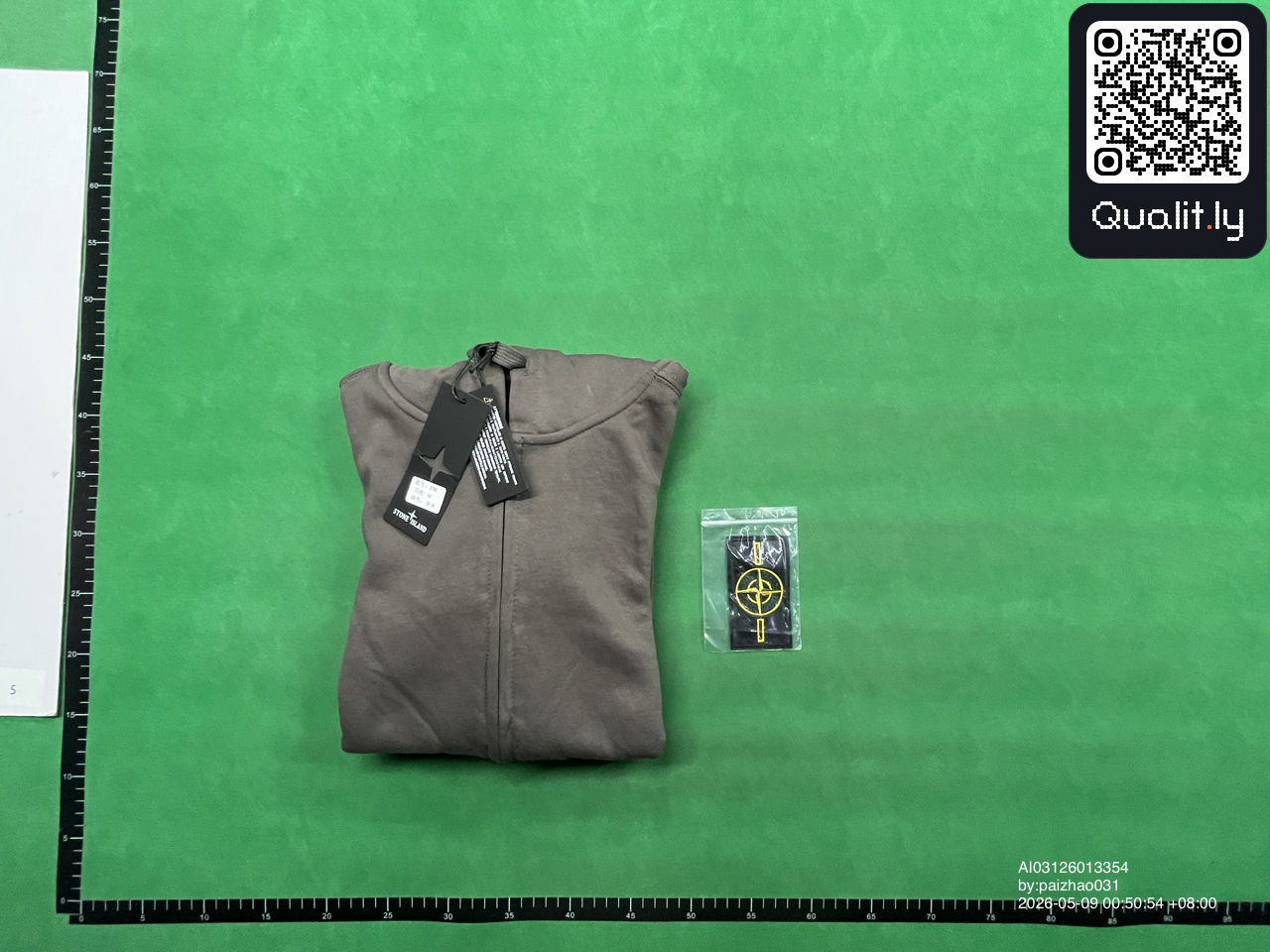 Sudadera con capucha — foto QC 1 de 22