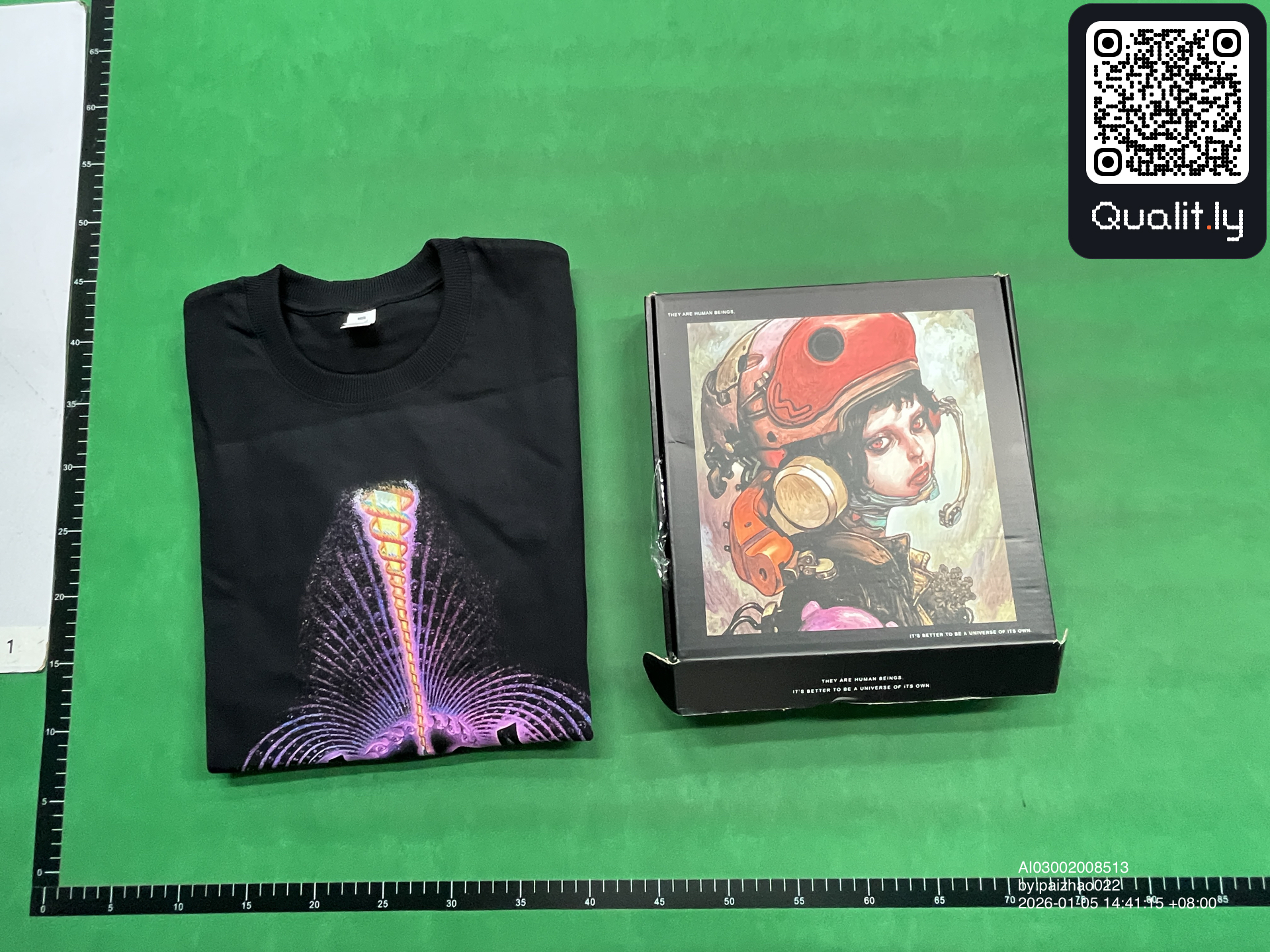 Camiseta — foto QC 1 de 8