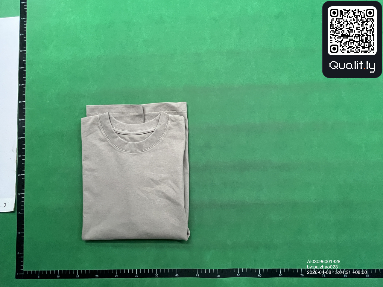 T-shirt — photo QC 1 sur 10