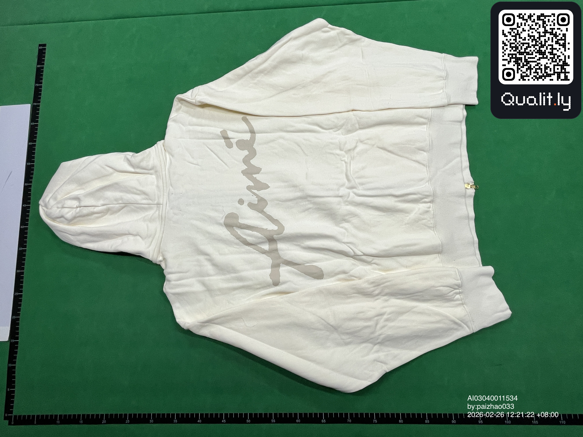 Sudadera con capucha — foto QC 2 de 4